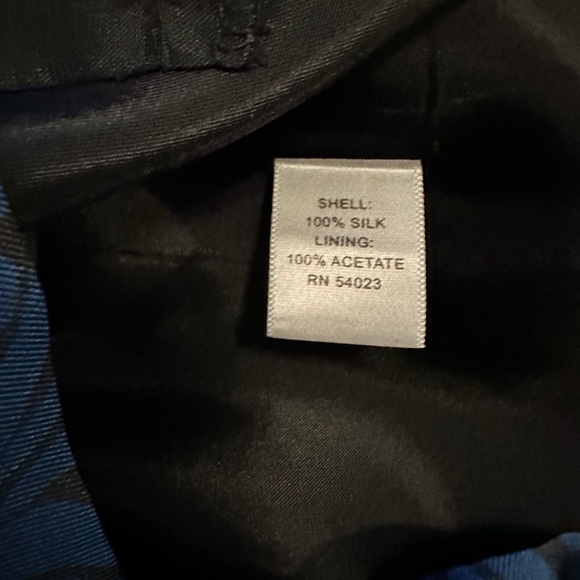 Banana Republic 100% Silk Blue Black Pleated Cap Sleeve Lined Dress size 2 - Picture 8 of 9